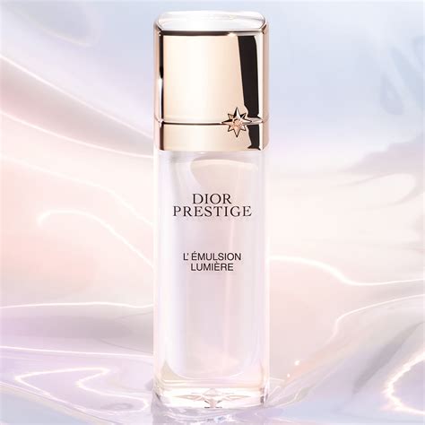 dior emulsion lumiere|Dior Prestige L'Émulsion Lumière: Radiant Skin Emulsion .